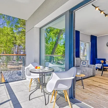 W Lesie Sosnowym Przy Plazy - 5d مينزفوجة